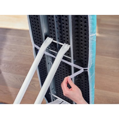 Leifheit Prevleka za likalno desko Thermo Reflect Universal različne barve