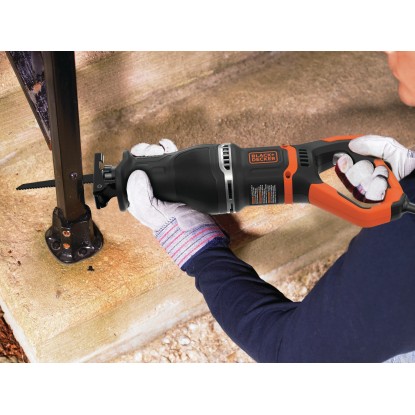 Black+Decker Sabljasta žaga 750 W BES301
