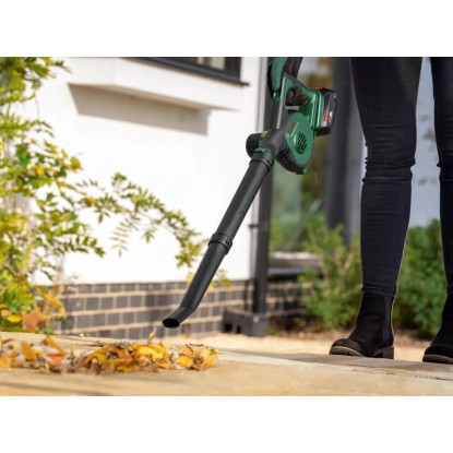 Bosch Akumulatorski puhalnik za listje 18 V UniversalLeafBlow solo