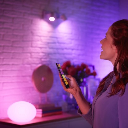Philips Hue Dvojno pakiranje White & Color Ambiance E27 2 x 800 lm 9 W