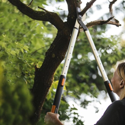 Fiskars Teleskopske škarje za veje SmartFit L86