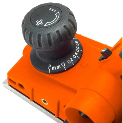 Black+Decker Električni skobeljnik KW750K
