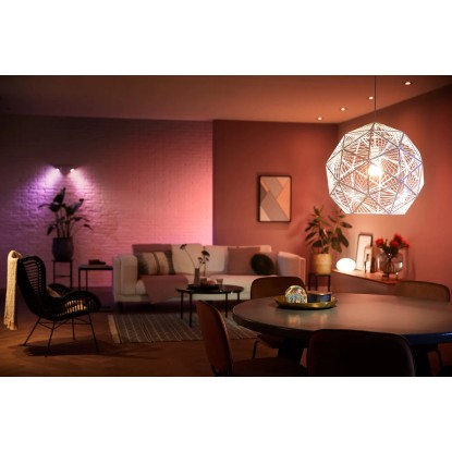 Philips Hue E14 Enojno pakiranje White & Color Ambiance 470 lm