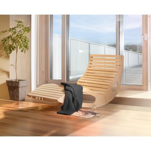 Wellness ležalnik z brisačo za savno