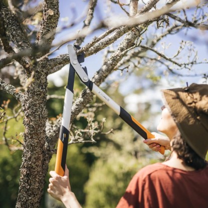 Fiskars Obvodne škarje za veje z gonilom Power GearX LX94-M 640 mm