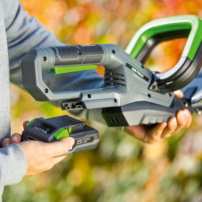 LUX-TOOLS Akumulatorske škarje za živo mejo 1 PowerSystem A-HS-20/52