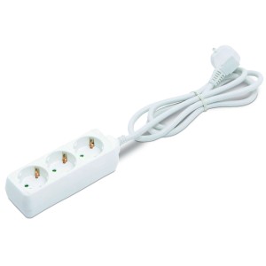 Električni razdelilnik z 3 vtičnicami bel