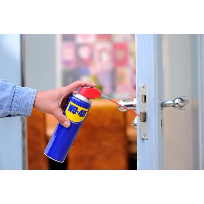 WD-40 Večfunkcijsko oljno razpršilo Smart Straw 450 ml