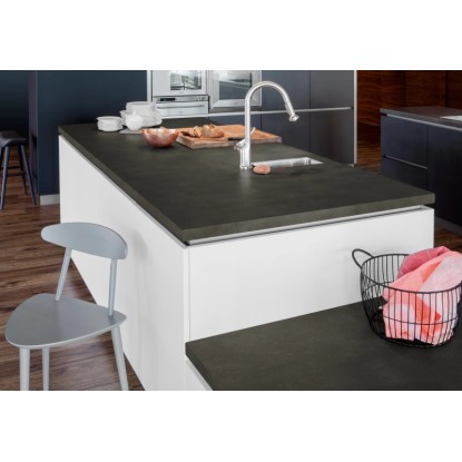 Kaindl Delovna plošča 60 cm x 3,8 cm beton Terra siva metrsko blago