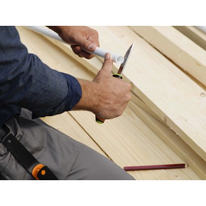 Fiskars Visoko zmogljiv nož z nosilcem z integriranim ostrilcem noža