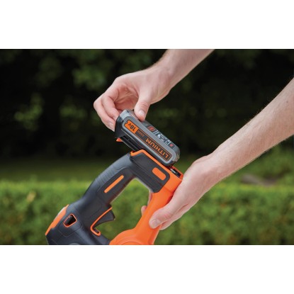 Black+Decker Akumulatorske škarje za živo mejo Powercommand GTC18452PC 18 V