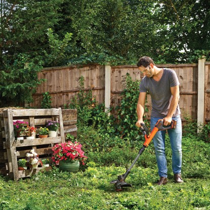 Black+Decker Akumulatorska kosilnica na nitko STC1840EPC vklj. z akumulatorjem