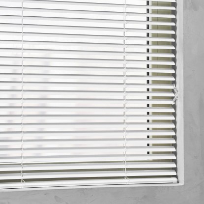 Cocoon Aluminijasta žaluzija 25 mm bela 60 cm x 130 cm