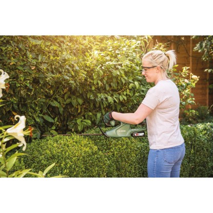 Bosch Akumulatorske škarje za živo mejo EasyHedgeCut 18-45 z akumul. baterijo
