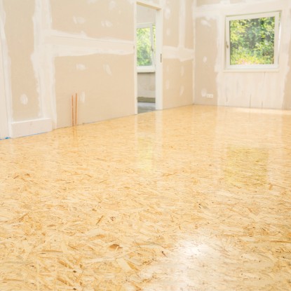 OSB-3 plošča 15 mm z utorom in peresom 205 cm x 62,5 cm