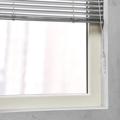 Cocoon Aluminijasta žaluzija 25 mm srebrna 80 cm x 130 cm