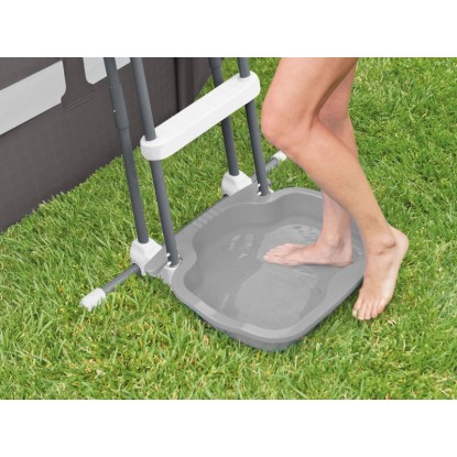 Nožna kopel za bazen