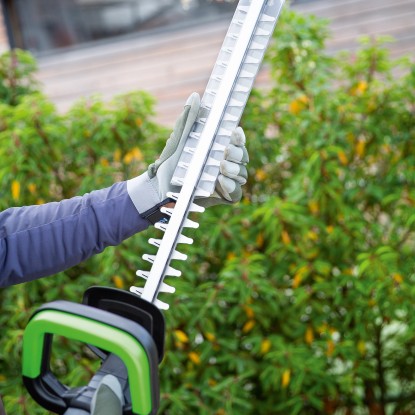 LUX-TOOLS Akumulatorske škarje za živo mejo 1 PowerSystem A-HS-20/52