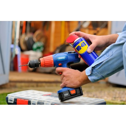 WD-40 Večfunkcijsko oljno razpršilo Smart Straw 450 ml