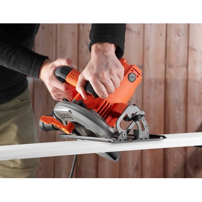 Black+Decker Ročna krožna žaga CS1550 vklj. z listom žage 1500 W