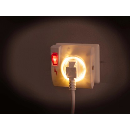OBI Adapter s prenapetostno zaščito in samodejno nočno lučko