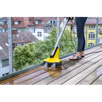 Kärcher Čistilnik za terase PCL 4