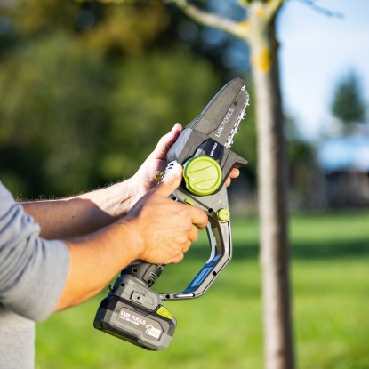 LUX-TOOLS 20 V Akumulatorska enoročna žaga za veje 1 PowerSystem A-EAS-20/154 se