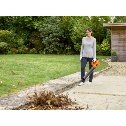 Black+Decker Aksialni akumulatorski pihalnik listja Basis BCBL200B 18V